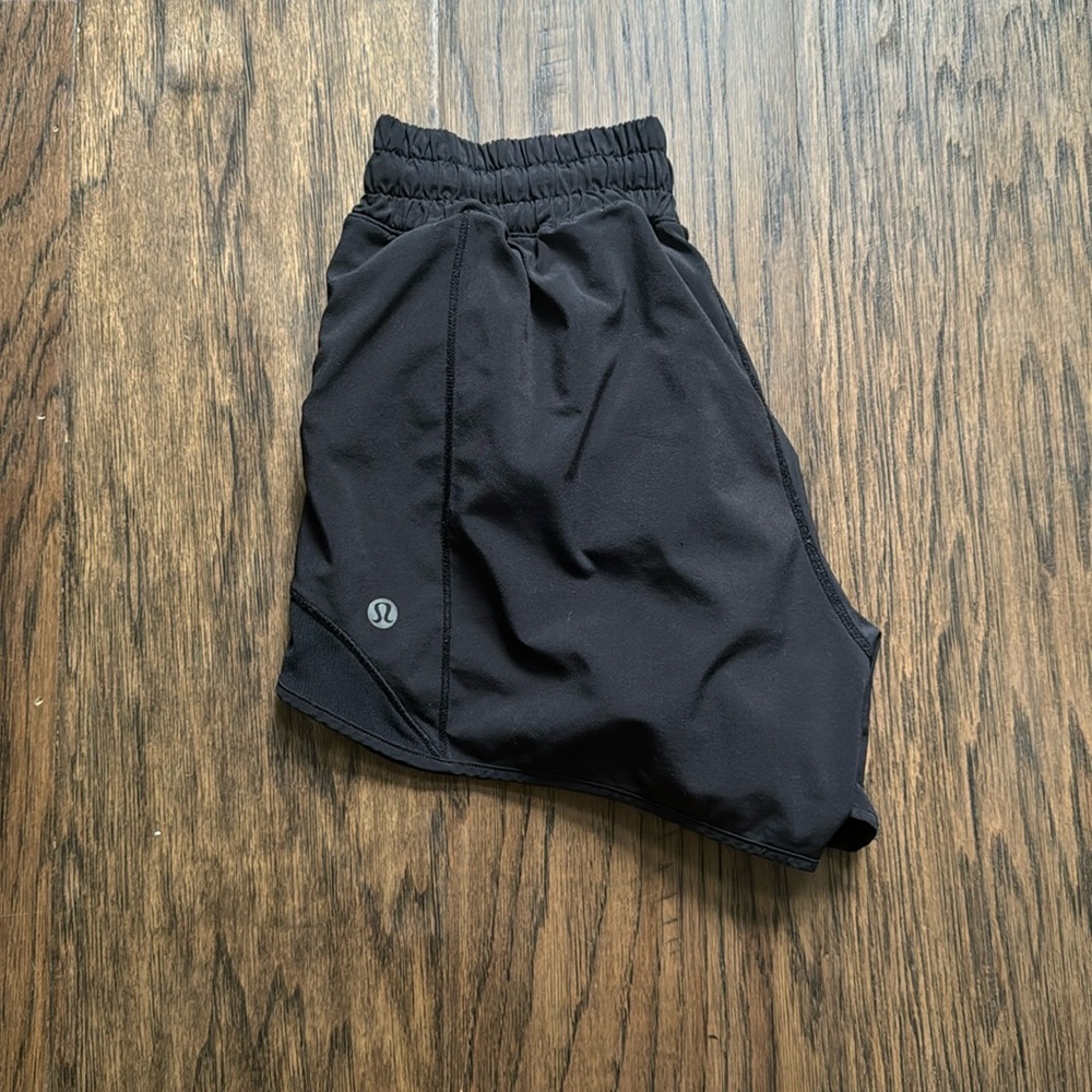 Lululemon hotty hot shorts